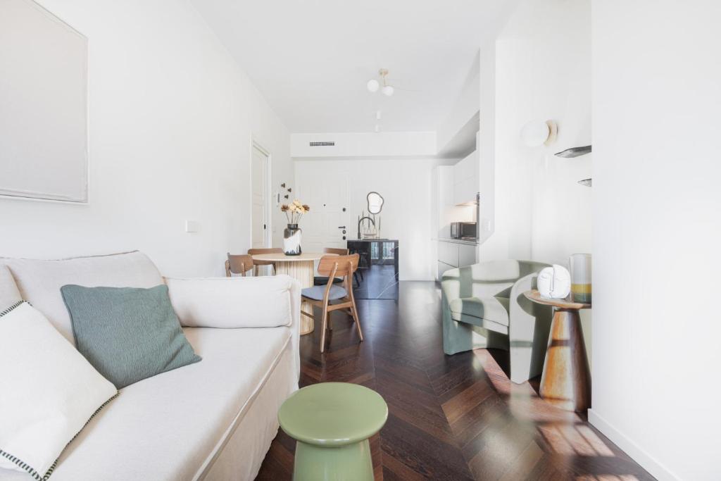 Easylife - Milano - Medici 5 P4S - Duomo