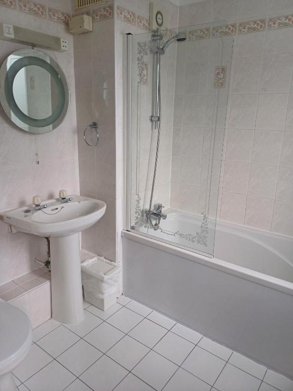 Kings Park Hotel - Resim 8