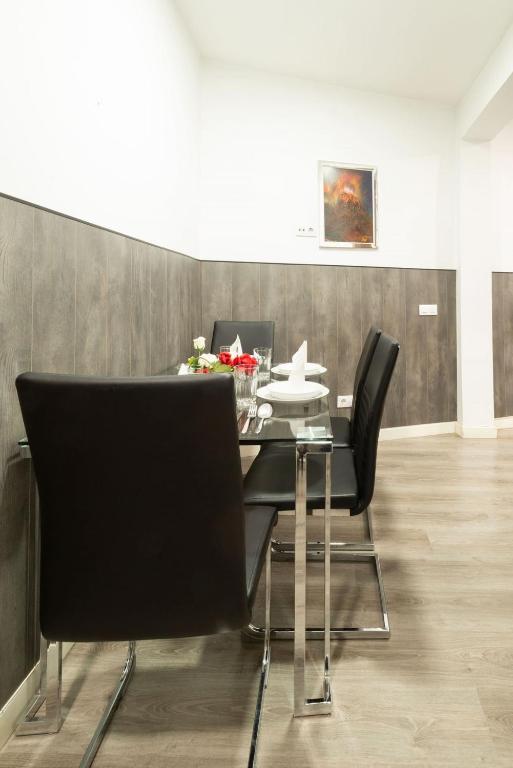Posezení v ubytování Apartamentos Day Madrid PLAZA DE ESPAÑA Centro Gran Via Sol Malasaña