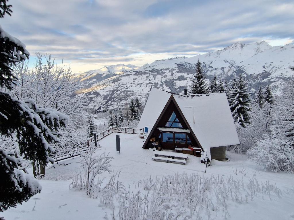 le chalet pointu de capucine v zimě