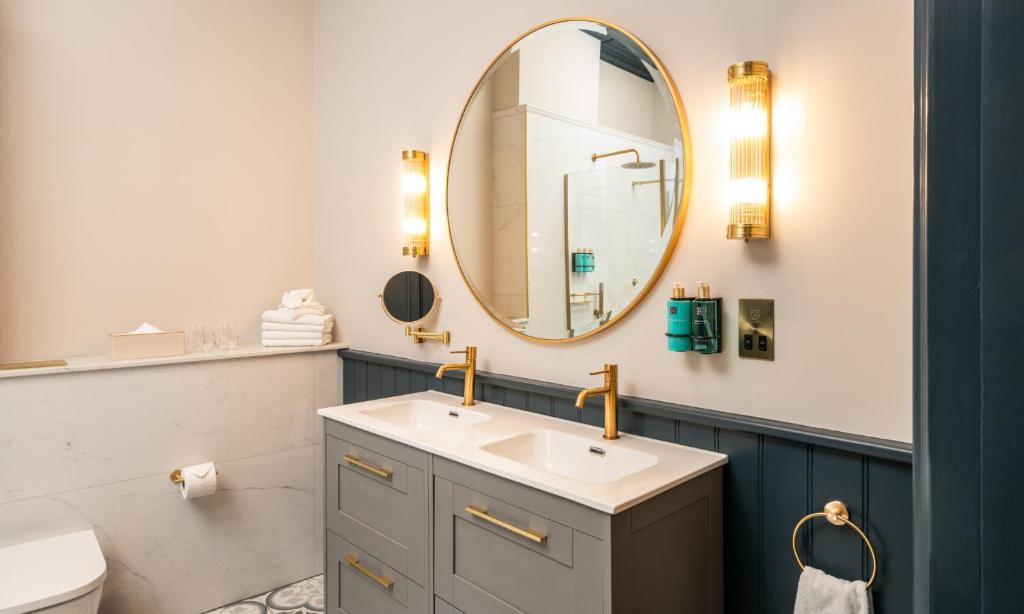 The Trinity City Hotel - Resim 43