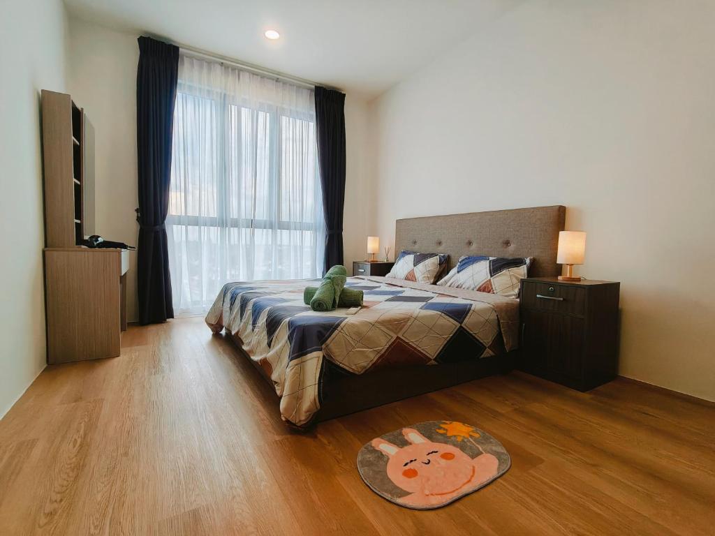 Postel nebo postele na pokoji v ubytování SoulHealingPlace Armadale Galacity 3BR Apartment