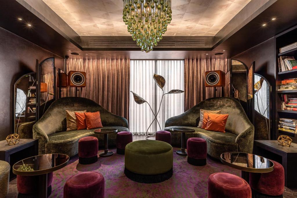 The Mandrake - Resim 25