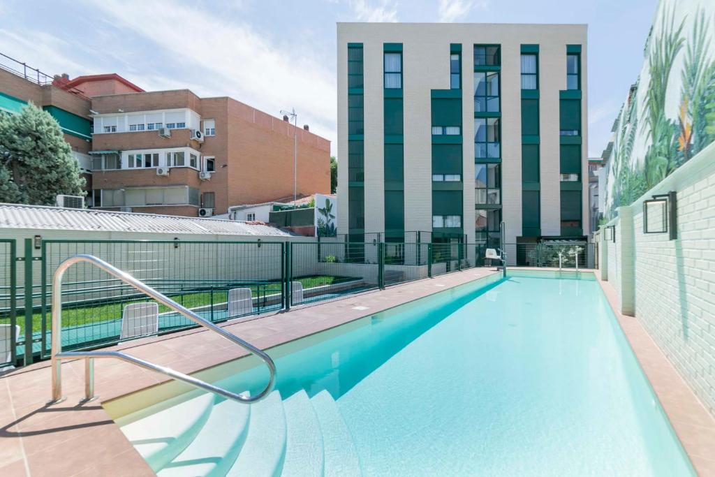 Aurora Stays by Charming - Parking gratis - Resim 25