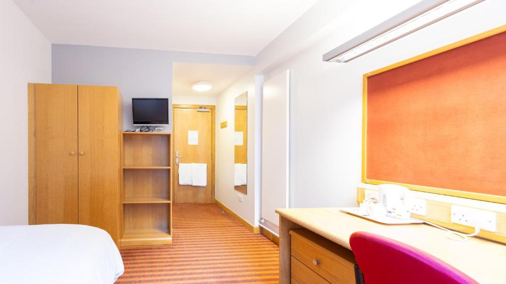 Summer Stays at The University of Edinburgh - Habitación Individual Con Baño - John Burnett