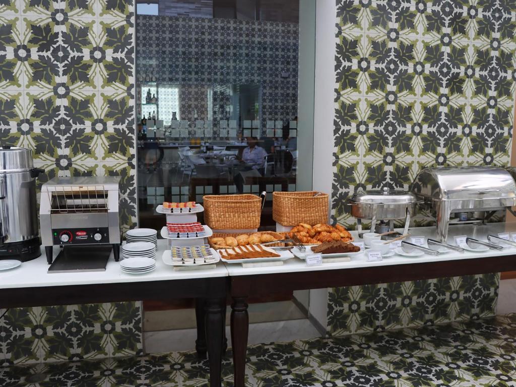 Pagkain sa o malapit sa hotel