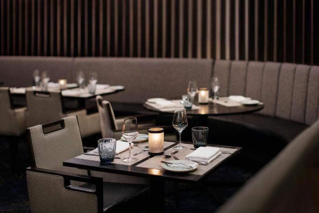 The Westin Calgary Airport - Resim 42