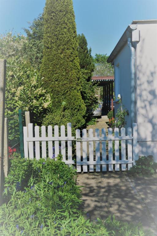 Zahrada ubytování Dein Ferienhaus Strandstrasse