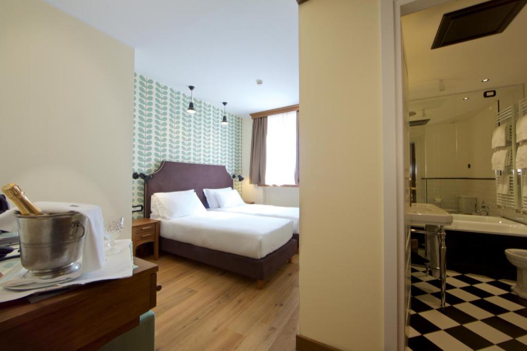 Duca D'Aosta Hotel - 13