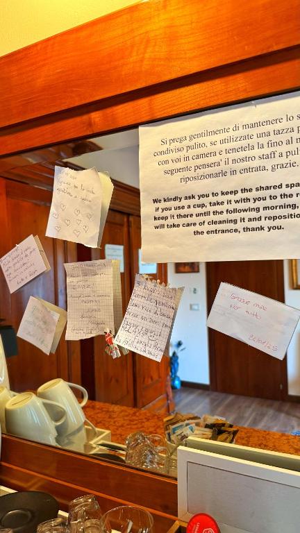 Posezení v ubytování La busa camere e trattoria