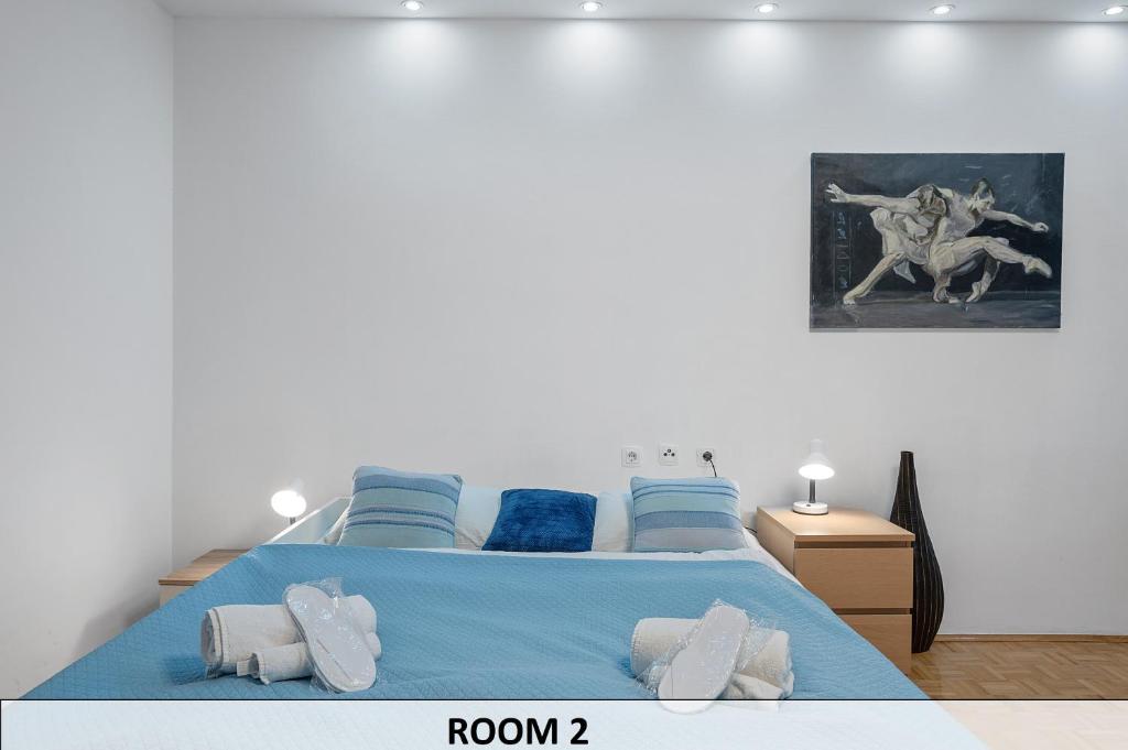 Near Main Bus Station Cozy Apartment Sofi Perfect for Any Stay - 15