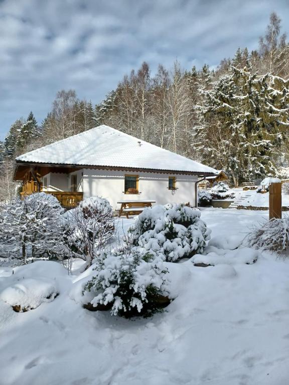 Apartmany Šumava Boubín - Huis Met Drie Slaapkamers