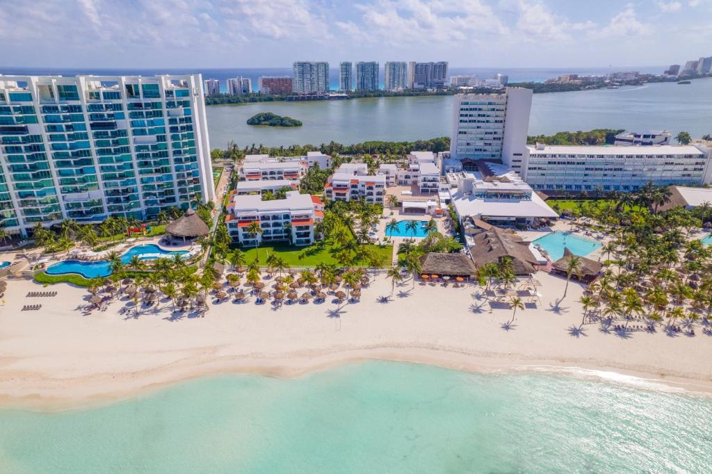 Hoteles cerca de Playa Tortugas: Hospédate a un paso del Caribe