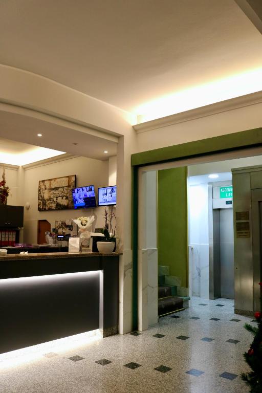 TV a/nebo společenská místnost v ubytování Hotel Europa