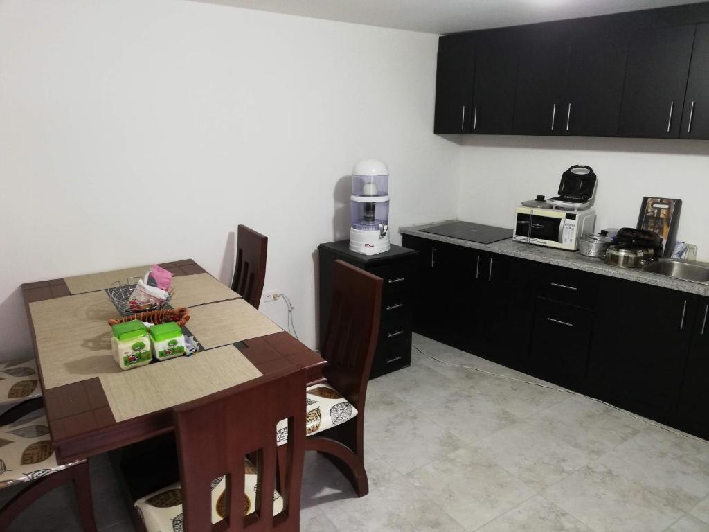 Kuchyň nebo kuchyňský kout v ubytování Zidko Guest House