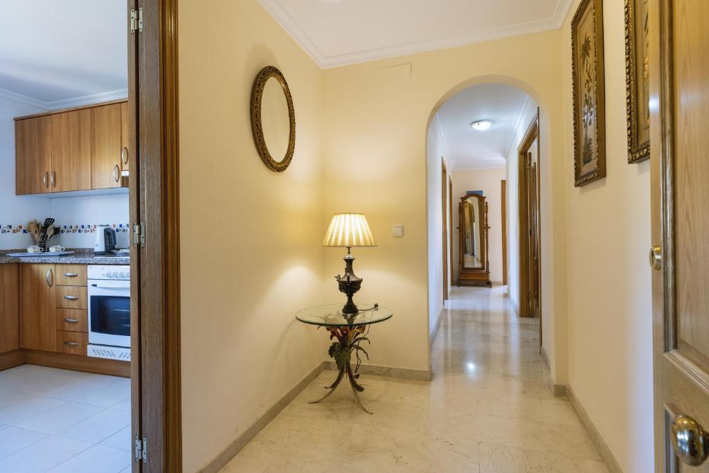 A kitchen or kitchenette at Floridamar