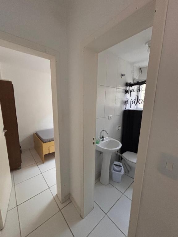Koupelna v ubytování Hostel Pousada Curitiba Budget