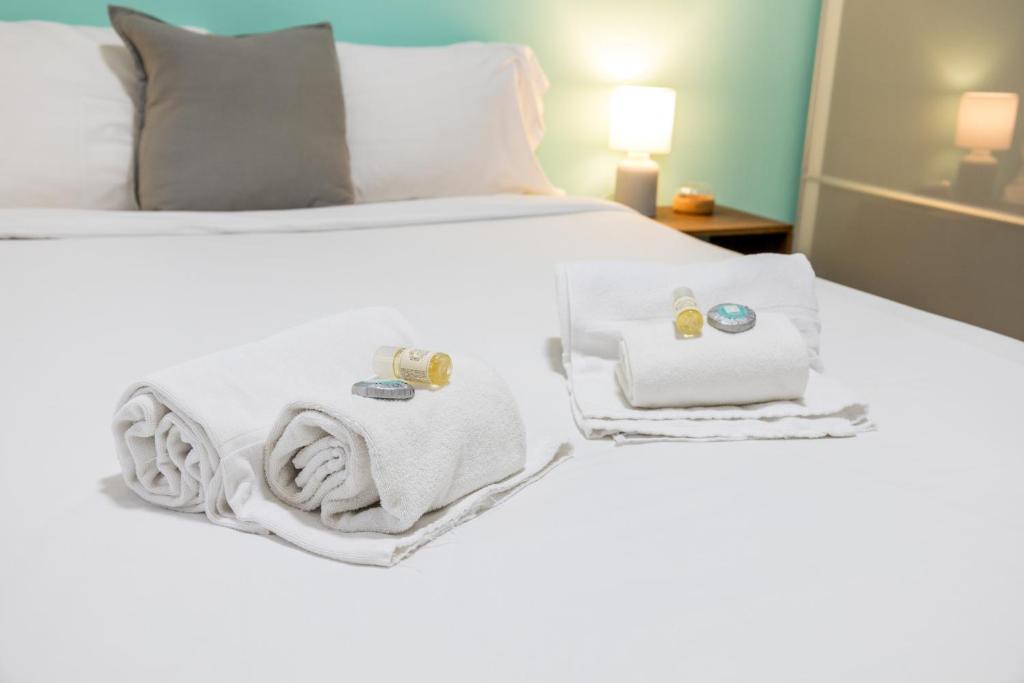 Postel nebo postele na pokoji v ubytování BeGuest Bright Inn Lisbon Apartment
