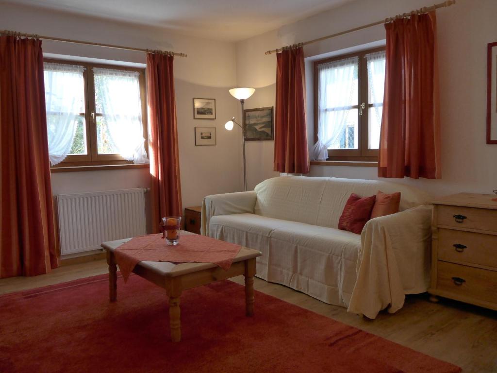 Posedenie v ubytovaní Haus Savoy - Appartement 1