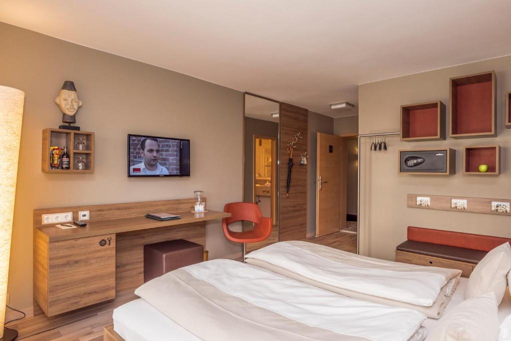 Bavaria Boutique Hotel - 2