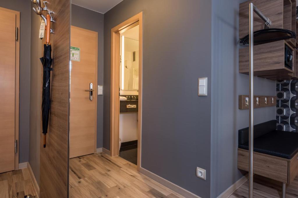 Bavaria Boutique Hotel - 9