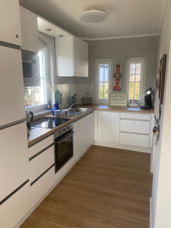 Kuchyň nebo kuchyňský kout v ubytování Hamburger Str 8 J - Wohnung "Fiete"