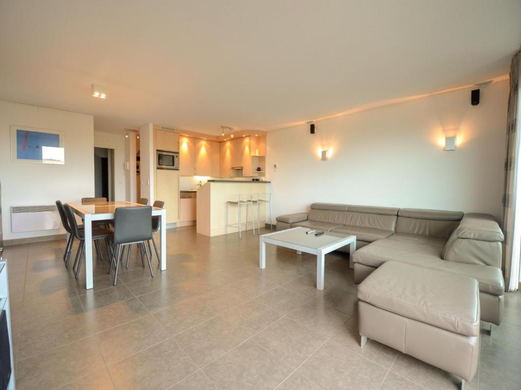 Apartment on Belgian Coast with Sea View, Oostduinkerke (updated prices ... - Odense Apartments With Picturesque Views