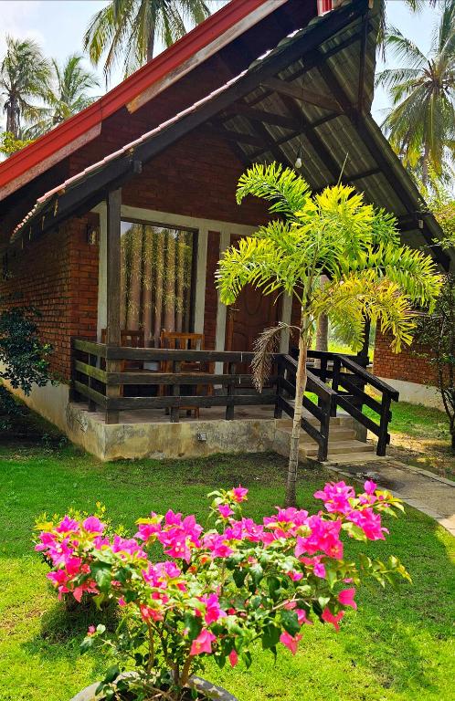 Zahrada ubytování Cocolagoon eco Resort Nilaveli