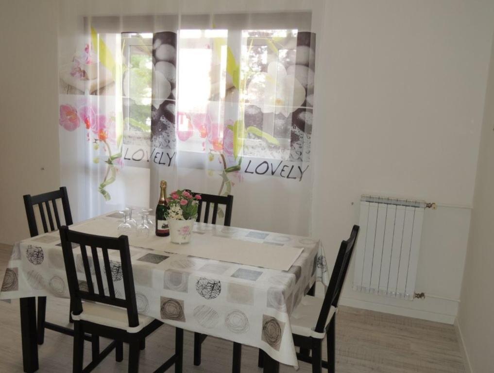 Zdjęcie z galerii obiektu Ferienwohnung Rosmarin Porec w Poreču
