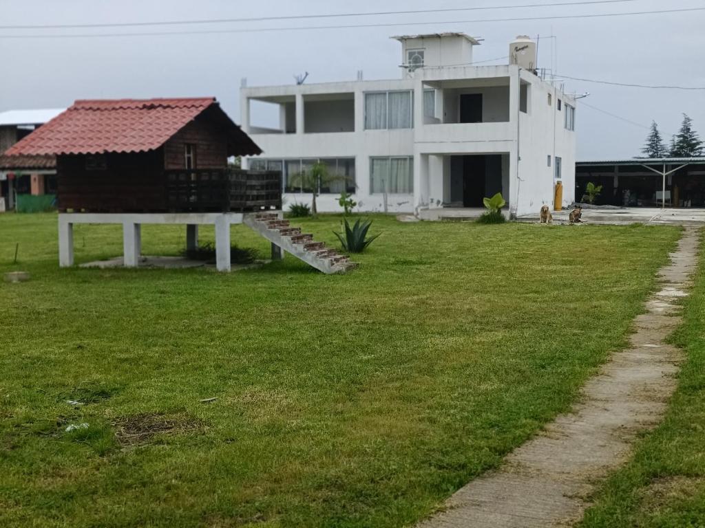 Το κτήριο όπου στεγάζεται  ο ξενώνας