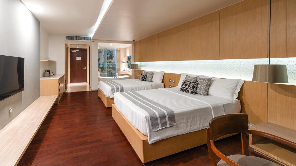 Phuket Graceland Resort and Spa - 15