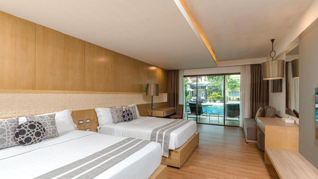 Phuket Graceland Resort and Spa - 7