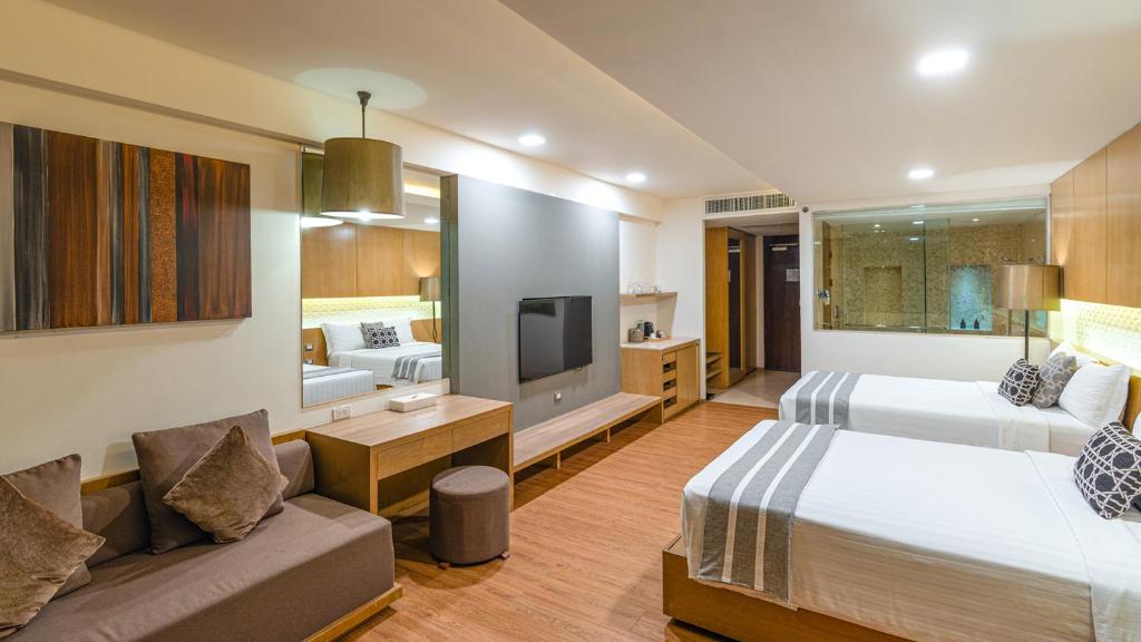 Phuket Graceland Resort and Spa - 3