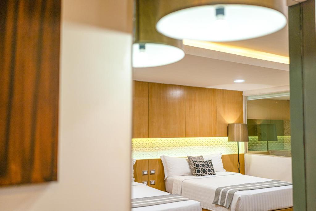 Phuket Graceland Resort and Spa - 5