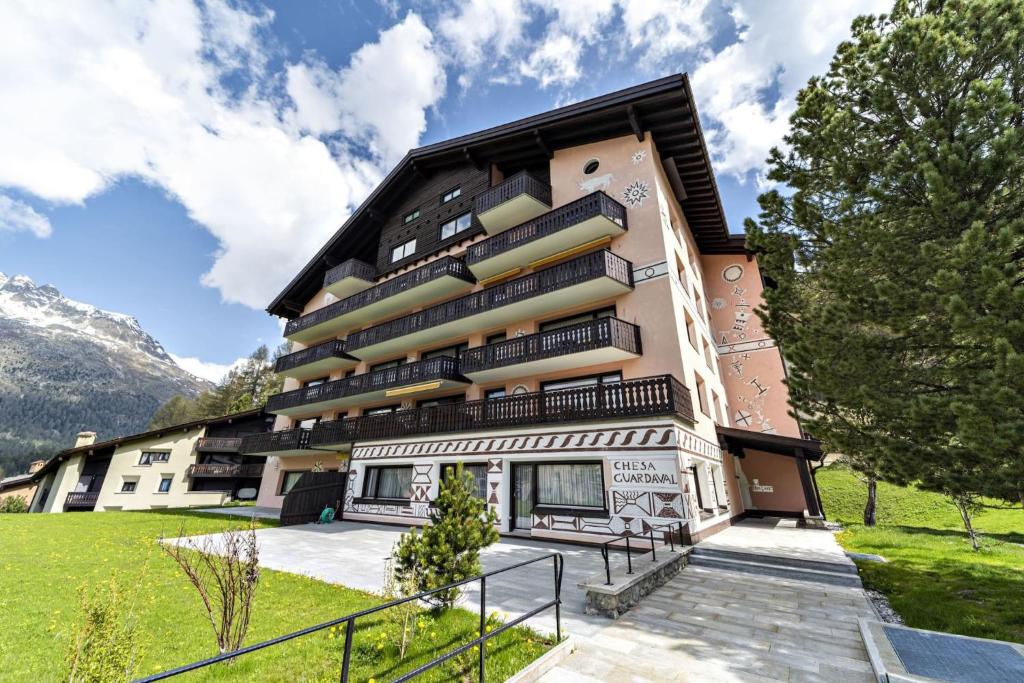 Nespecifikovaný výhled na hory nebo výhled na hory při pohledu z apartmánu