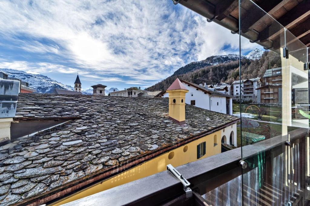 Nespecifikovaný výhled na hory nebo výhled na hory při pohledu z apartmánu