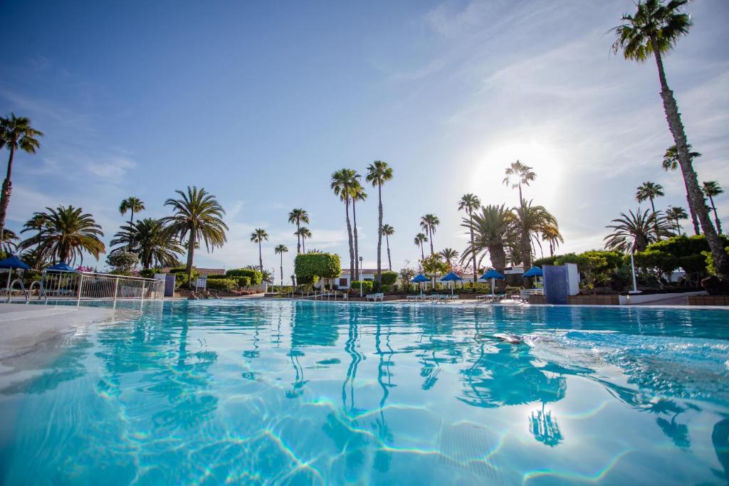 Basen w obiekcie Deluxe Las Vegas Golf - by Gestión Vacacional Canarias lub w pobliżu