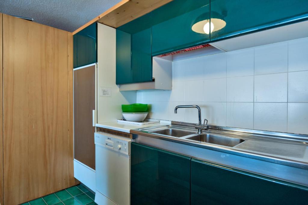 Kuchyň nebo kuchyňský kout v ubytování Silva House - Champfèr