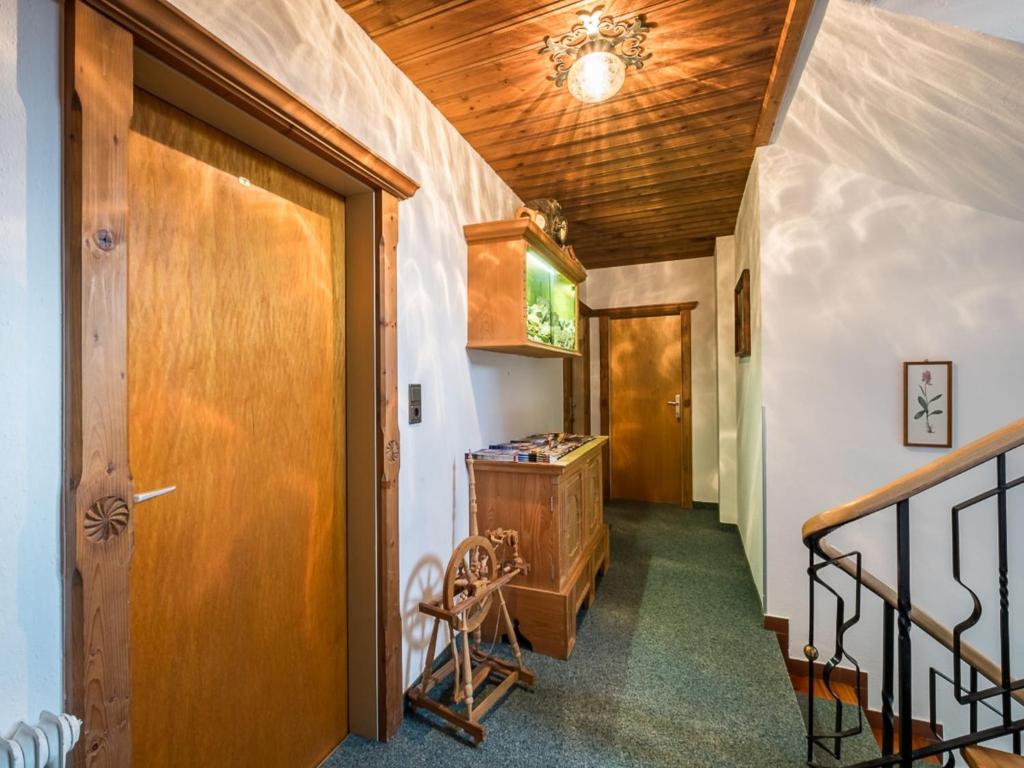 Fotografie z fotogalerie ubytování Vintage Apartment in Fügen near Ski Area v destinaci Fügen