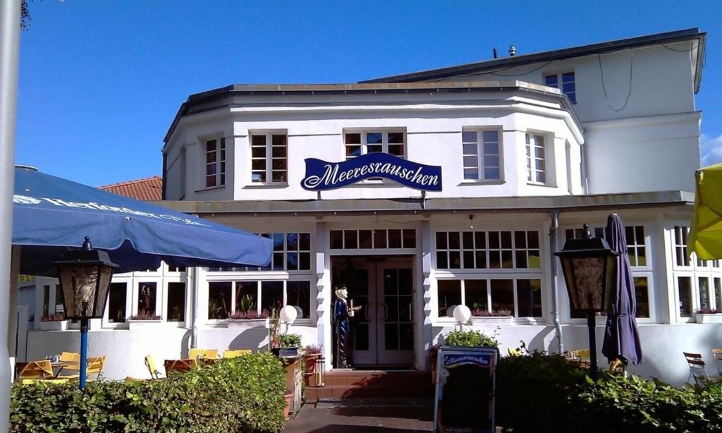 Το κτήριο όπου στεγάζεται  το διαμέρισμα