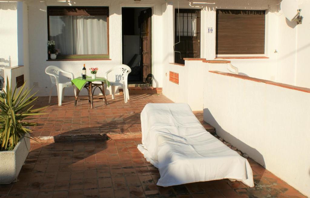 Posedenie v ubytovaní Apartamento Canyelles Petites Roses AV-38