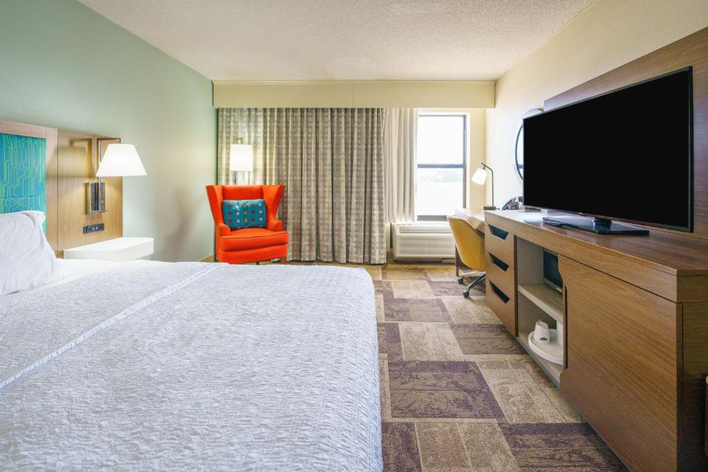 Hampton Inn Hutchinson photo
