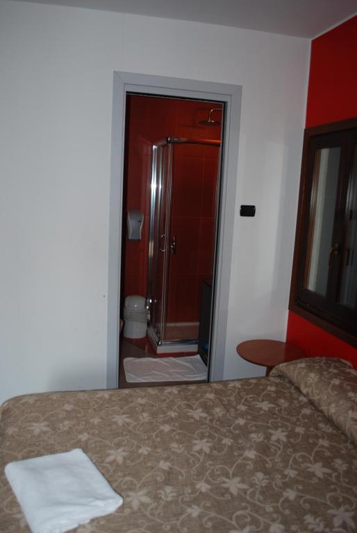 Hotel San Geremia - Resim 43