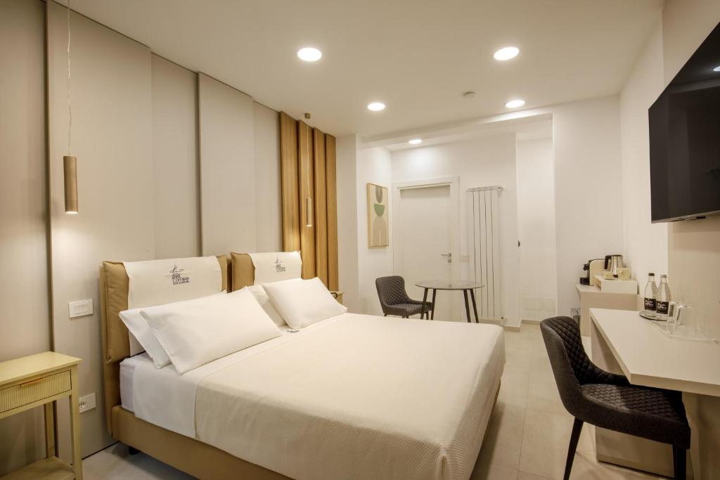 Cosmo Vatican Rooms - 16