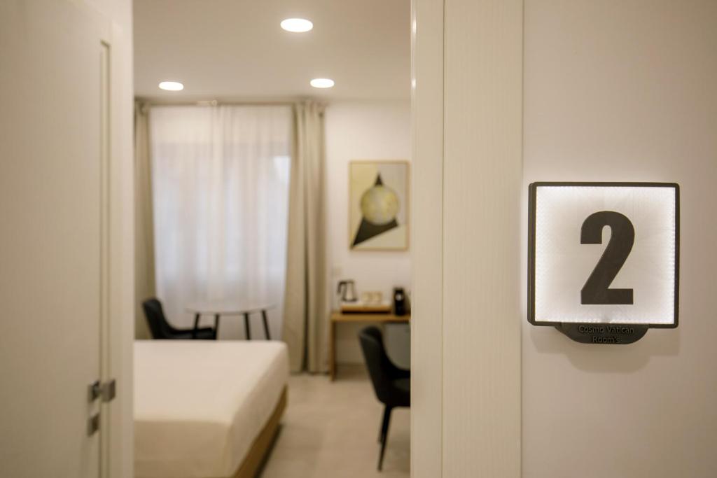 Cosmo Vatican Rooms - 11