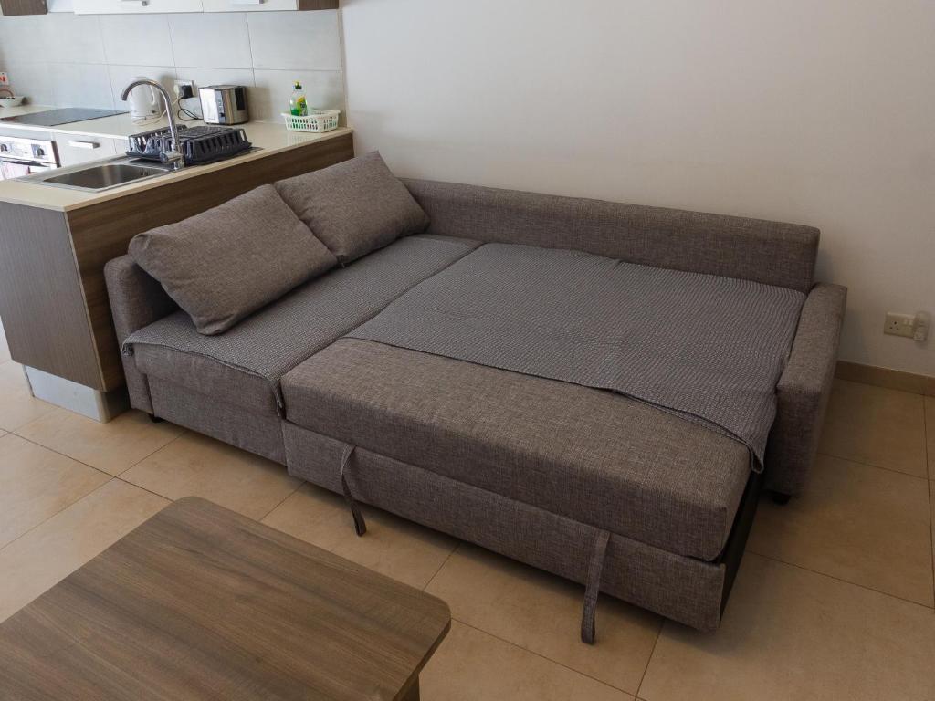 Posezení v ubytování Modern & Central 2 bedroom & 2 bathrooms apartment