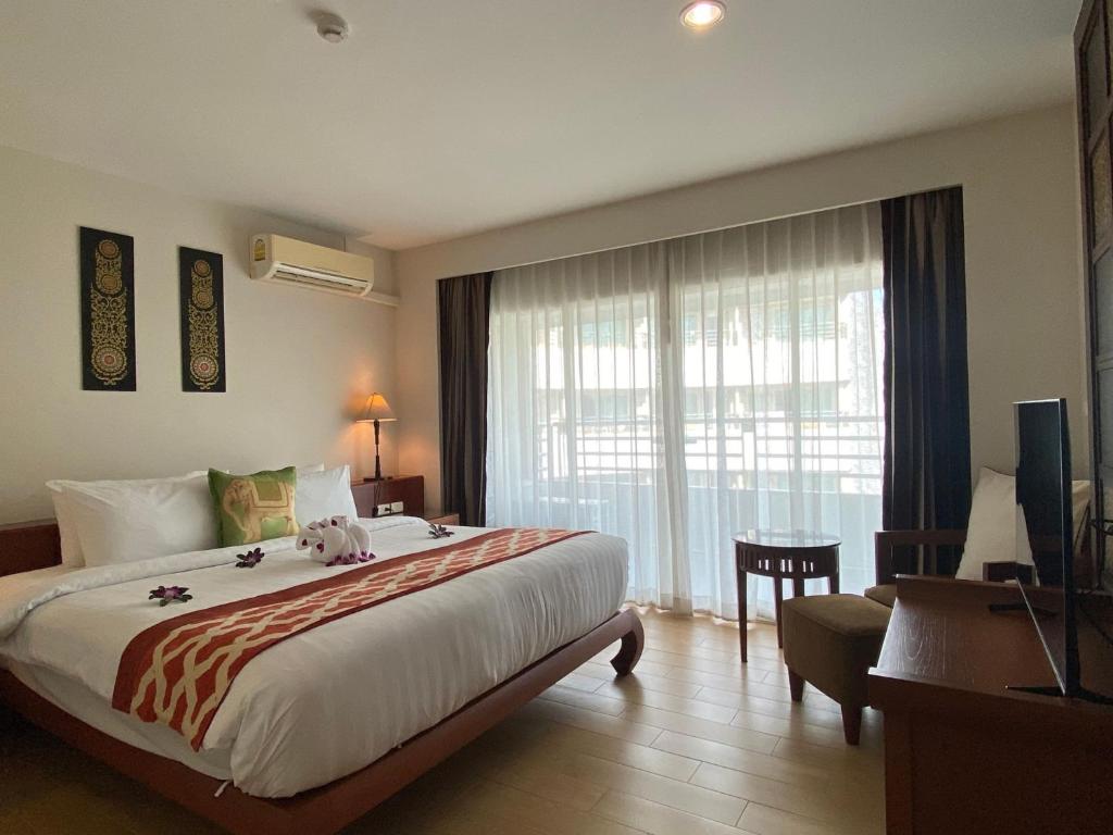 
Royal Suite Pool View
