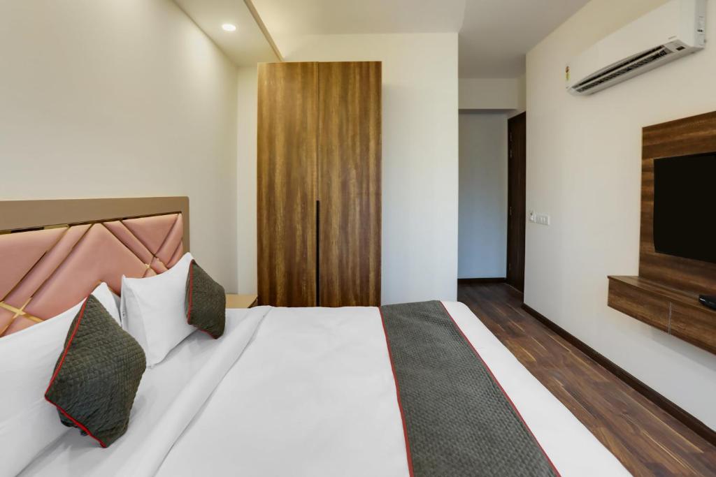 Postel nebo postele na pokoji v ubytování Super Townhouse MA-32