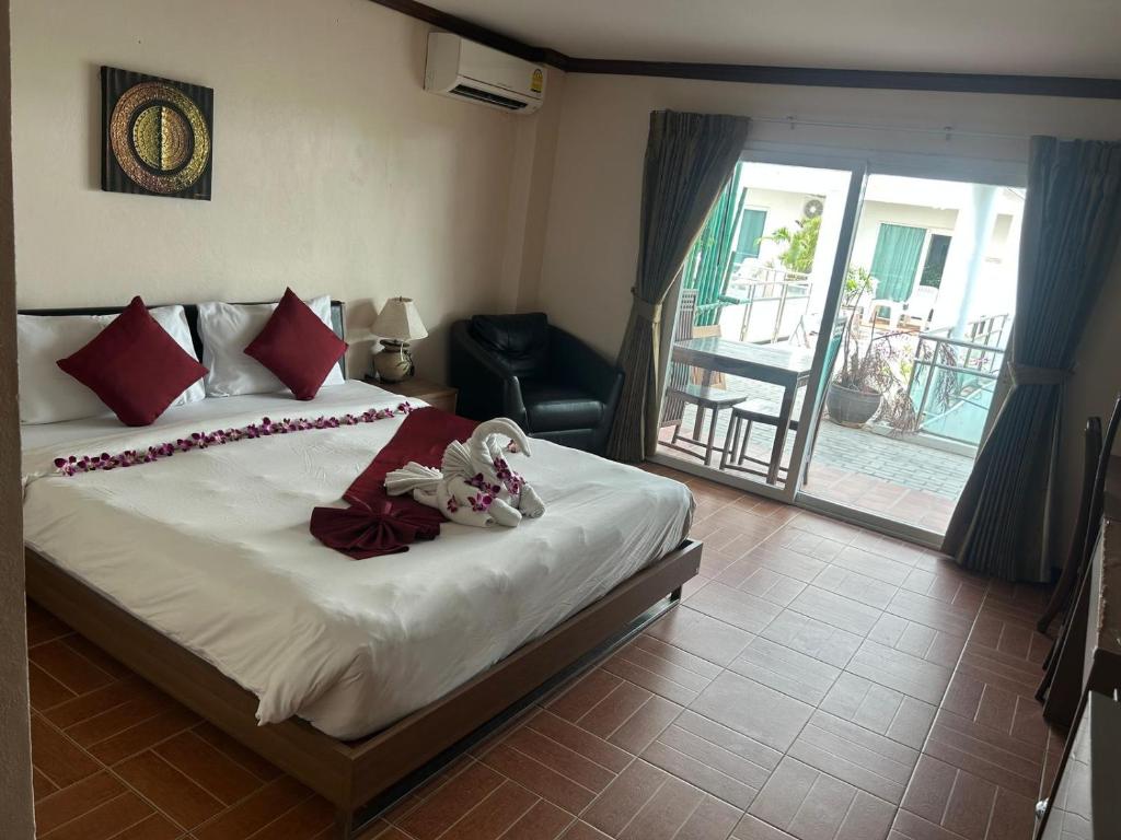 Taj Palace Hotel Patong Beach - Resim 10