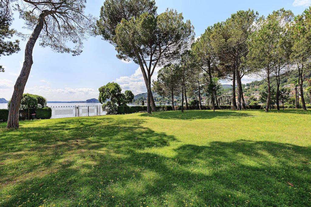 Táj Show holiday homes közelében